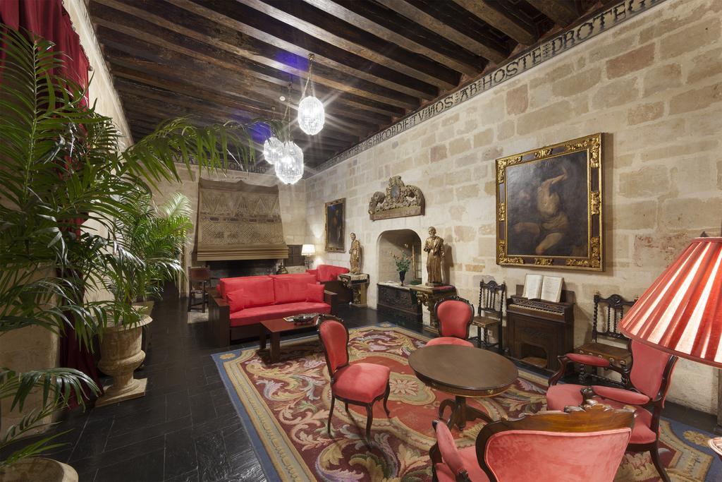 Posada Real Castillo del Buen Amor Topas Exterior foto